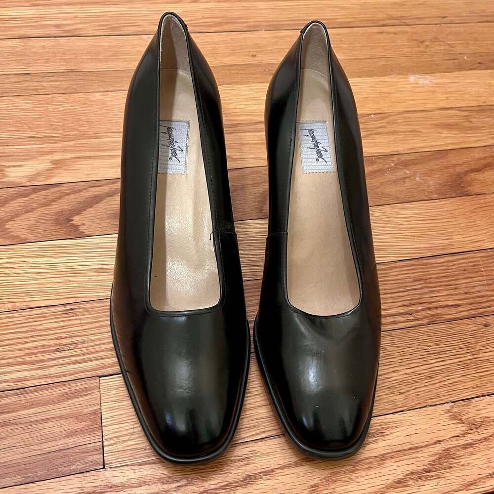 Jacqueline Ferrar Vintage Black Leather Block Heel Pumps Square Toe Shoes 8.5M